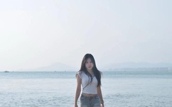 久久亚洲精品AV无码四区